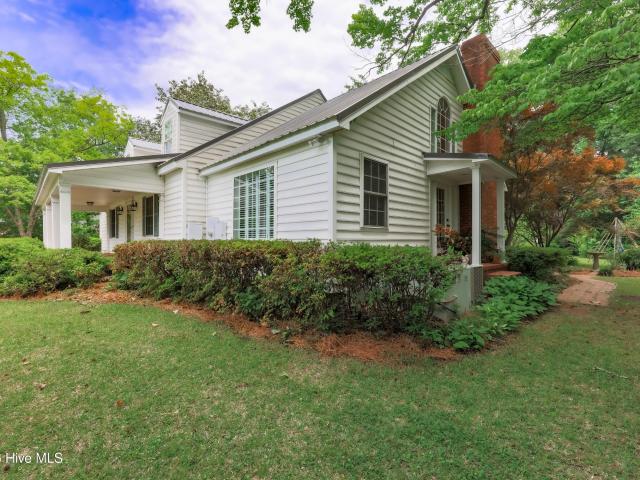 House for sale in Wallace, North Carolina