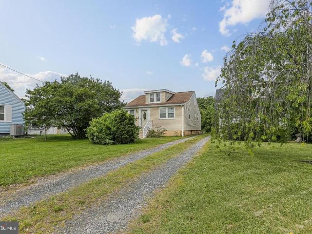 House for sale in Linthicum Heights