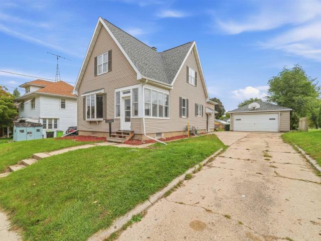 House for sale in Mayville, Dodge County