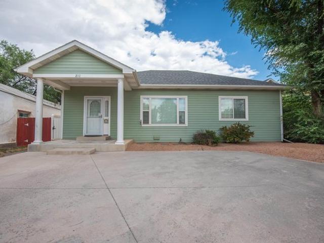 House for sale in Montrose, Colorado