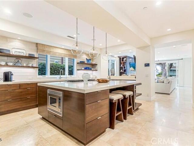 Property for rent in Corona Del Mar, California