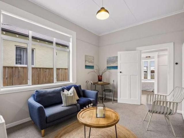 House for sale in Otakou