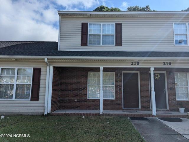Townhouse for sale in Jacksonville, North Carolina