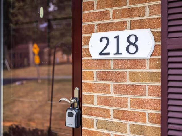 House for sale in Deer Creek, Timberlake
