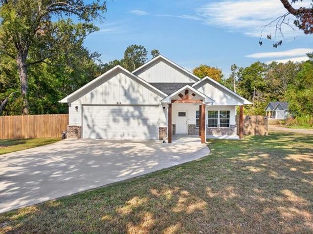 House for sale in Lufkin, Texas