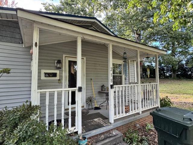 House for sale in Mebane, Alamance County