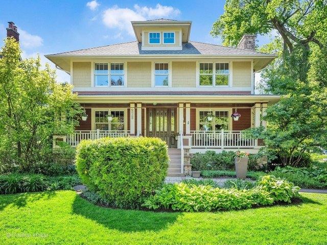 House for sale in La Grange, Illinois