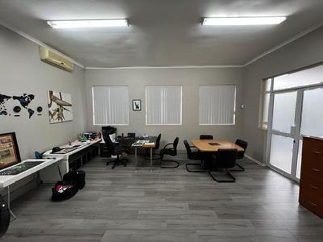 Office for sale in Umgungundlovu, Kwazulu-natal