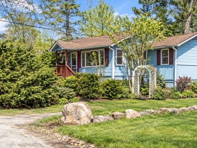 House for sale in Highland Lakes Country Club, Vernon Township
