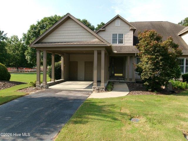 Townhouse for sale in Southern Pines, North Carolina