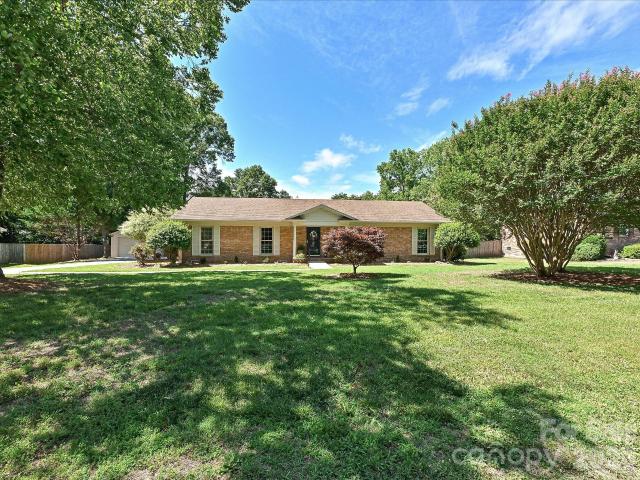 House for sale in Mecklenburg, North Carolina