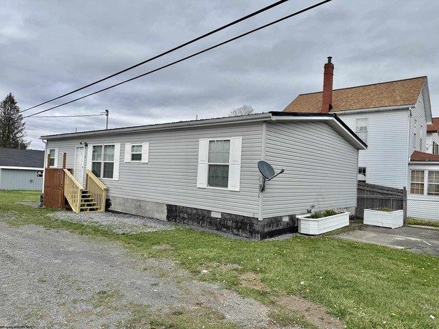 House for sale in Davis, West Virginia