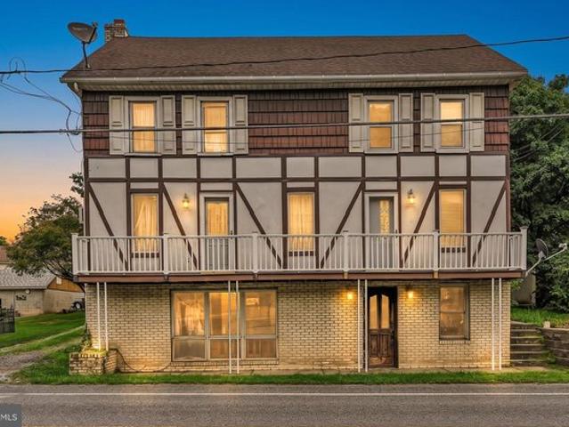 House for sale in Pine Grove, Pennsylvania