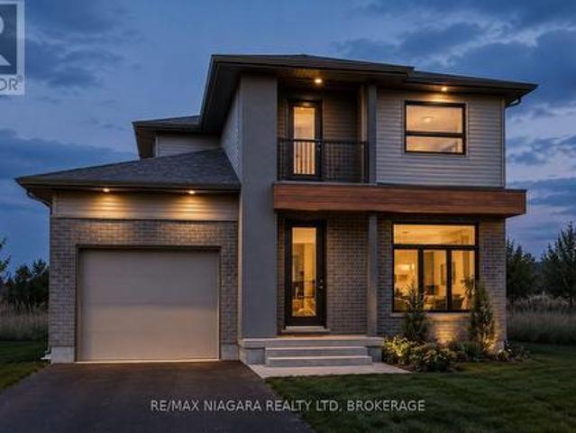 House for sale in Niagara, Ontario