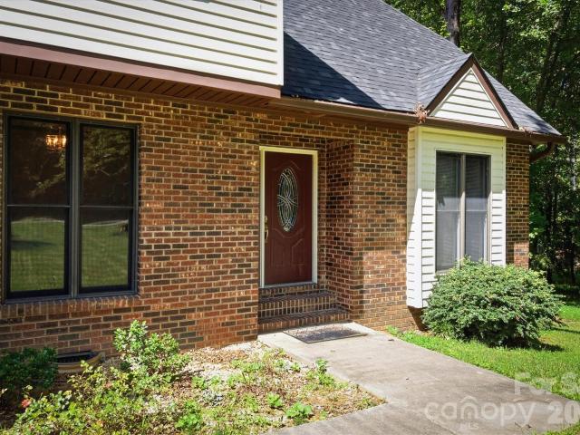 House for sale in Drexel, North Carolina
