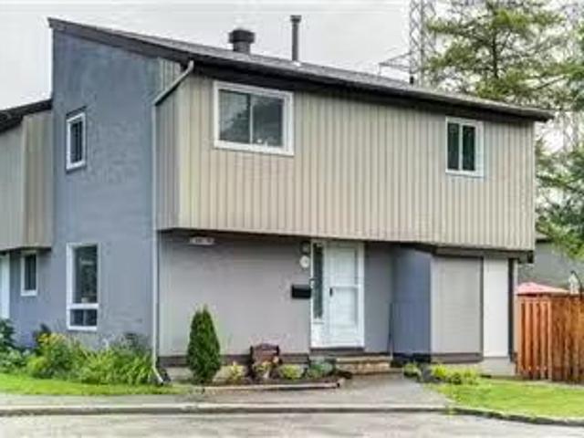 House for sale in Nepean, Ontario