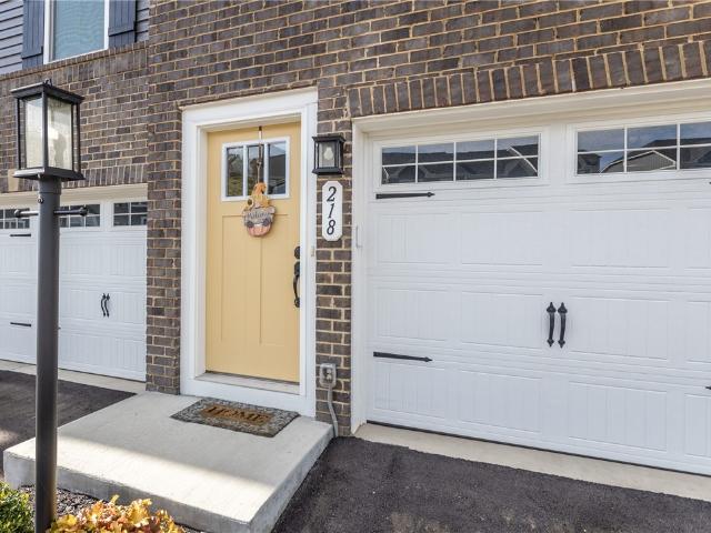 Townhouse for sale in North Strabane Township, Washington County