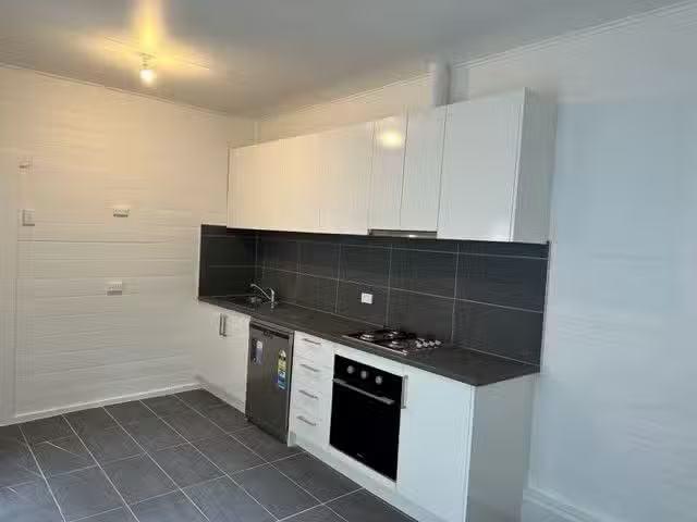 Condo for rent in Fitzroy