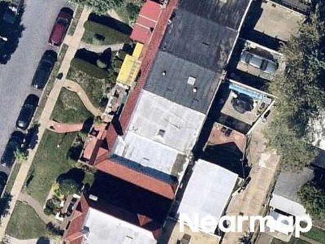 House for sale in Queens, Arverne