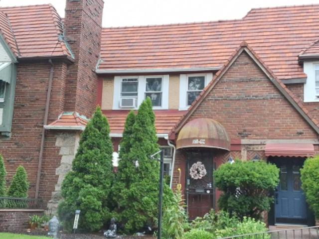 House for sale in Cambria Heights, New York