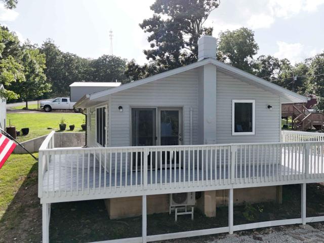 House for sale in Barry, Missouri