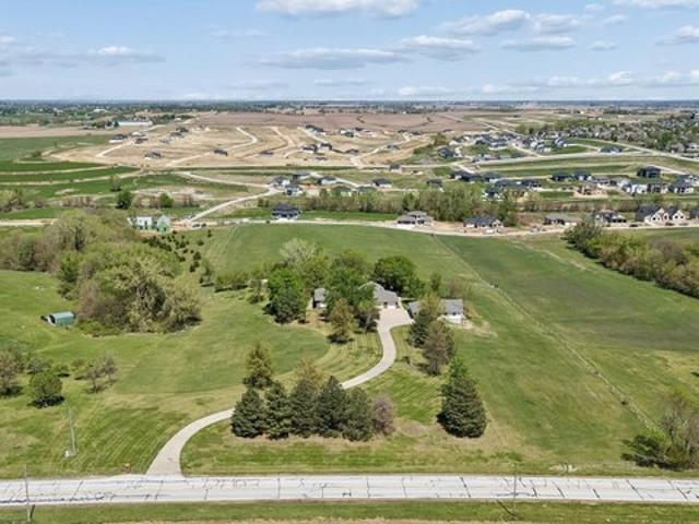 House for sale in Gretna, Sarpy County