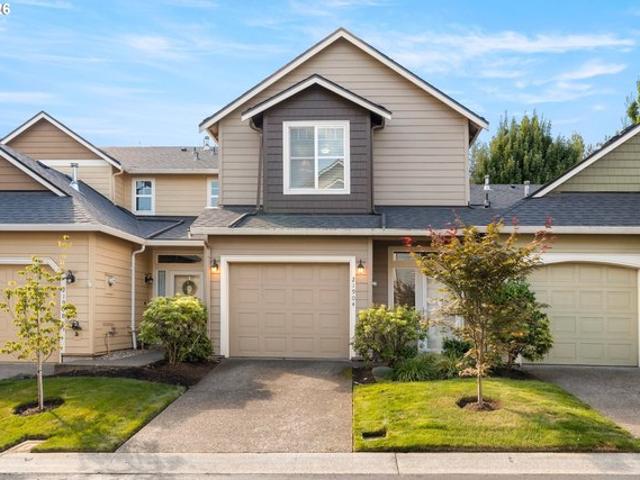 Townhouse for sale in Oregonia