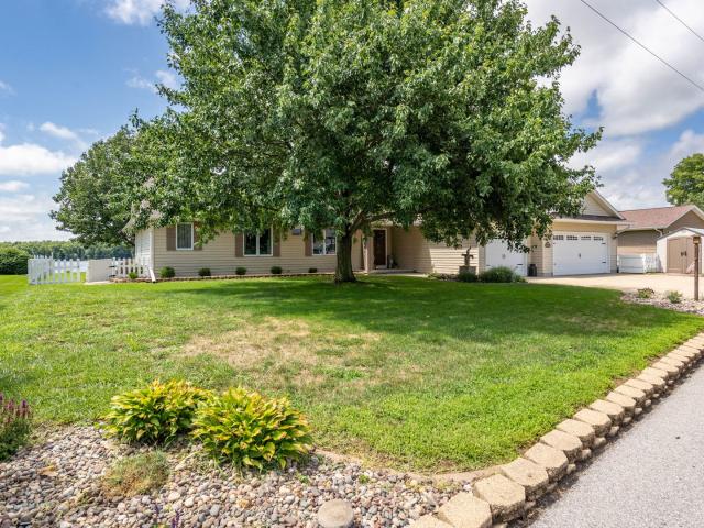 House for sale in Cordova, Illinois