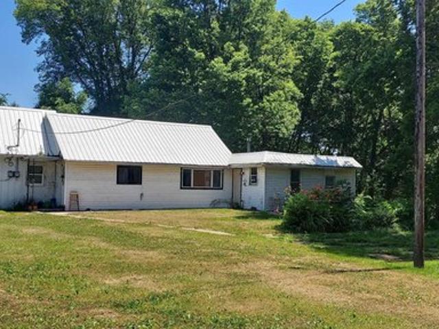 House for sale in Fulton, Illinois