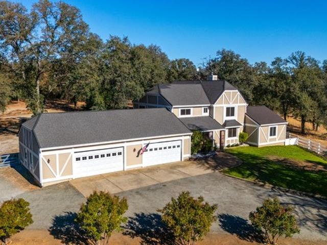House for sale in Palo Cedro, Shasta County