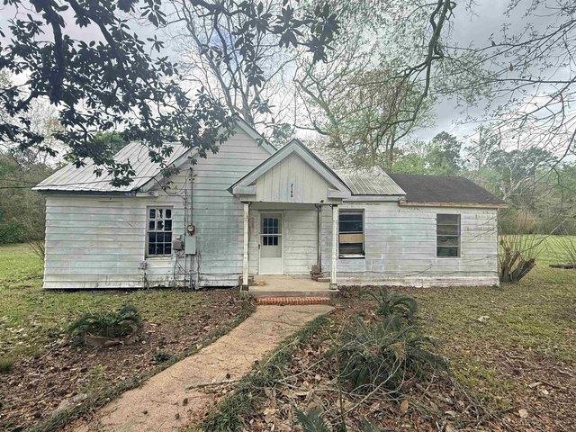 House for sale in Vidor, Texas