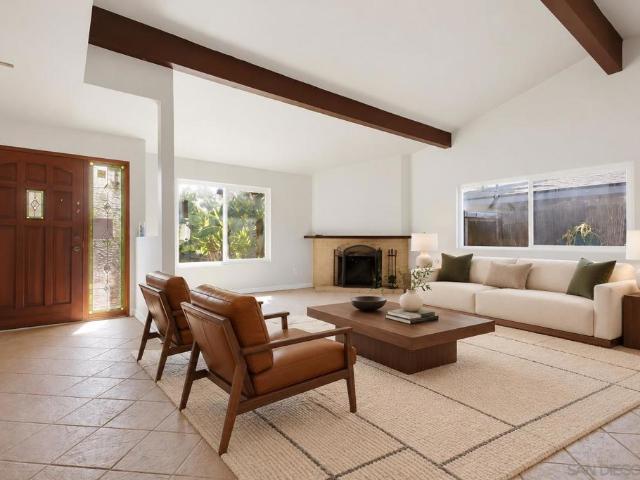 House for sale in Oceanside, San Diego County