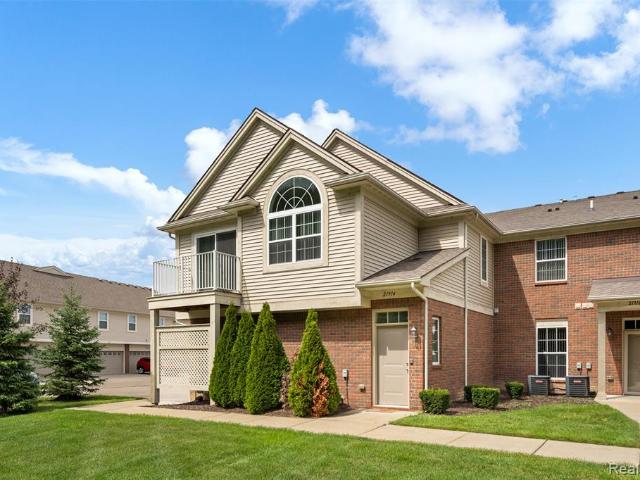 Condo for sale in Macomb, Michigan