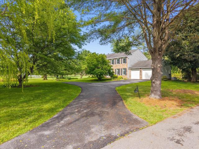 House for sale in Gaithersburg, Maryland