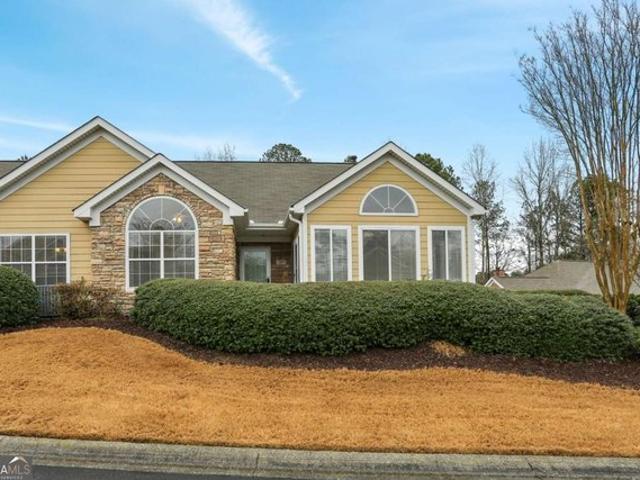 Condo for sale in Stone Mountain, Georgia
