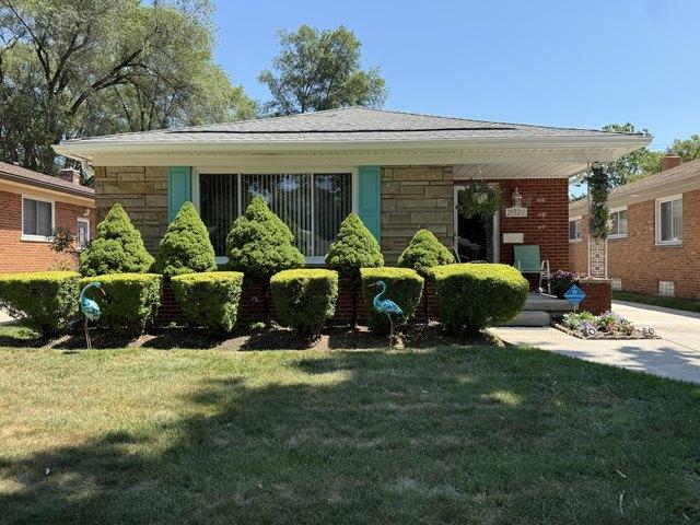 House for sale in Oak Park, Michigan