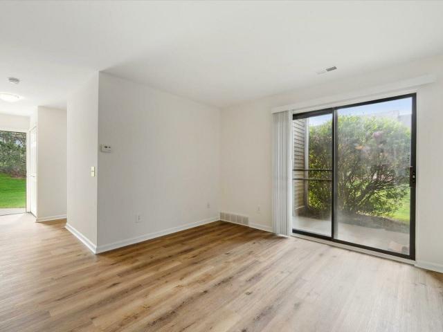 Condo for sale in Farmington