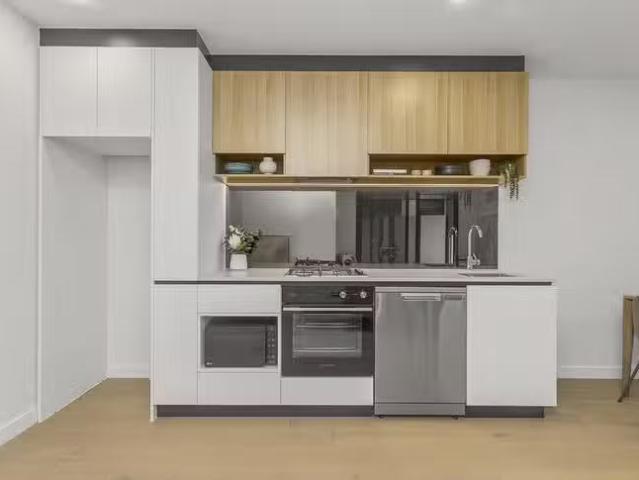 Apartment for rent in Spotswood, Victoria