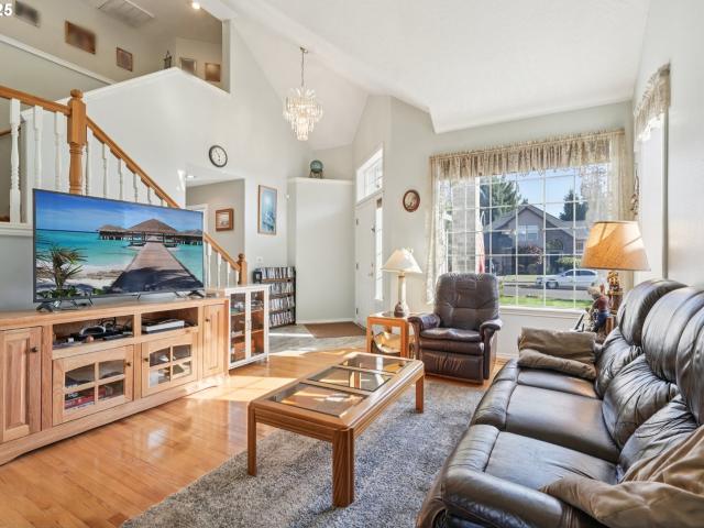 House for sale in Fairview, Multnomah County