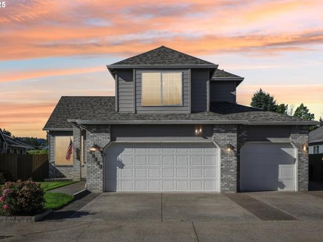 House for sale in Fairview, Multnomah County