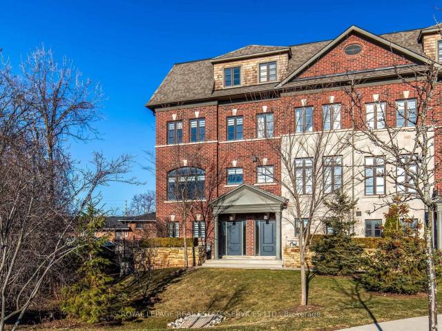 Townhouse for sale in Woburn, Ontario