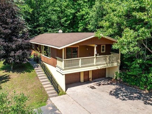 House for sale in Houghton, Michigan