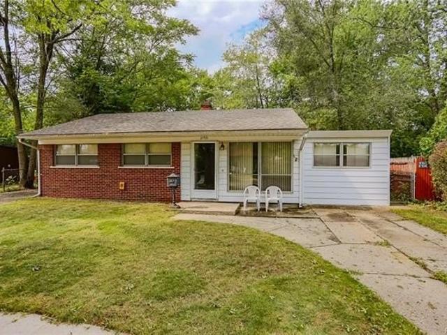 House for sale in Oak Park, Michigan