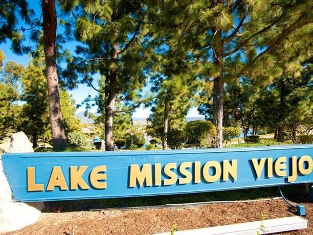 Condo for sale in Mission Viejo, California
