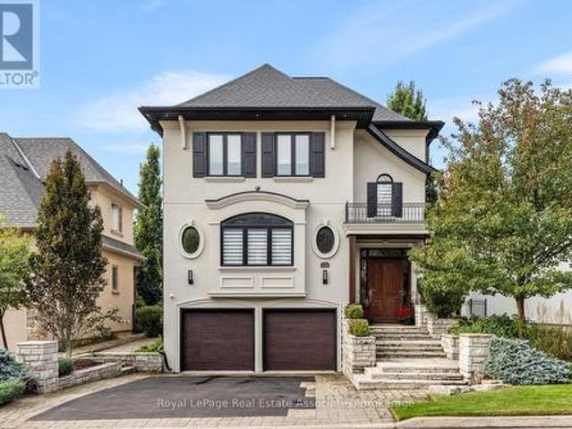 House for sale in Oakville, Golden Horseshoe