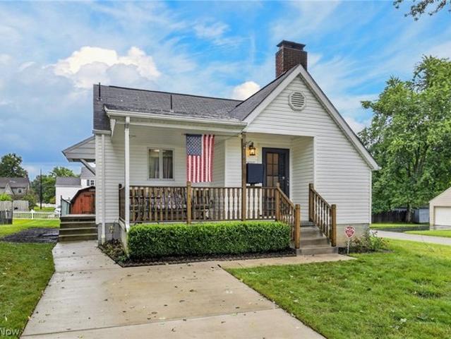 House for sale in Poland, Ohio