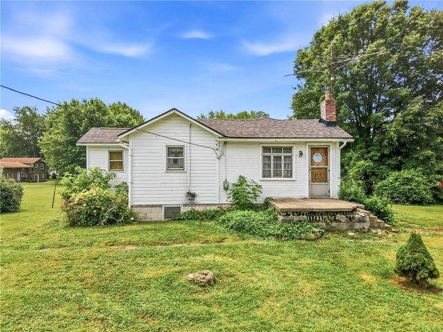 House for sale in Mercer, Pennsylvania