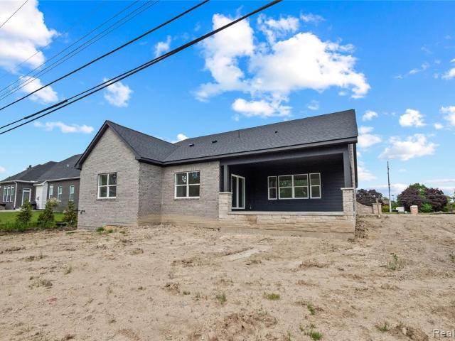 House for sale in Rochester Hills
