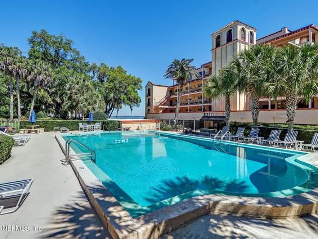 Condo for sale in Orange Park, Florida
