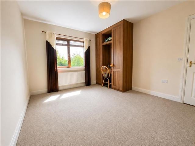 Detached House for sale in Ballymote, Connacht
